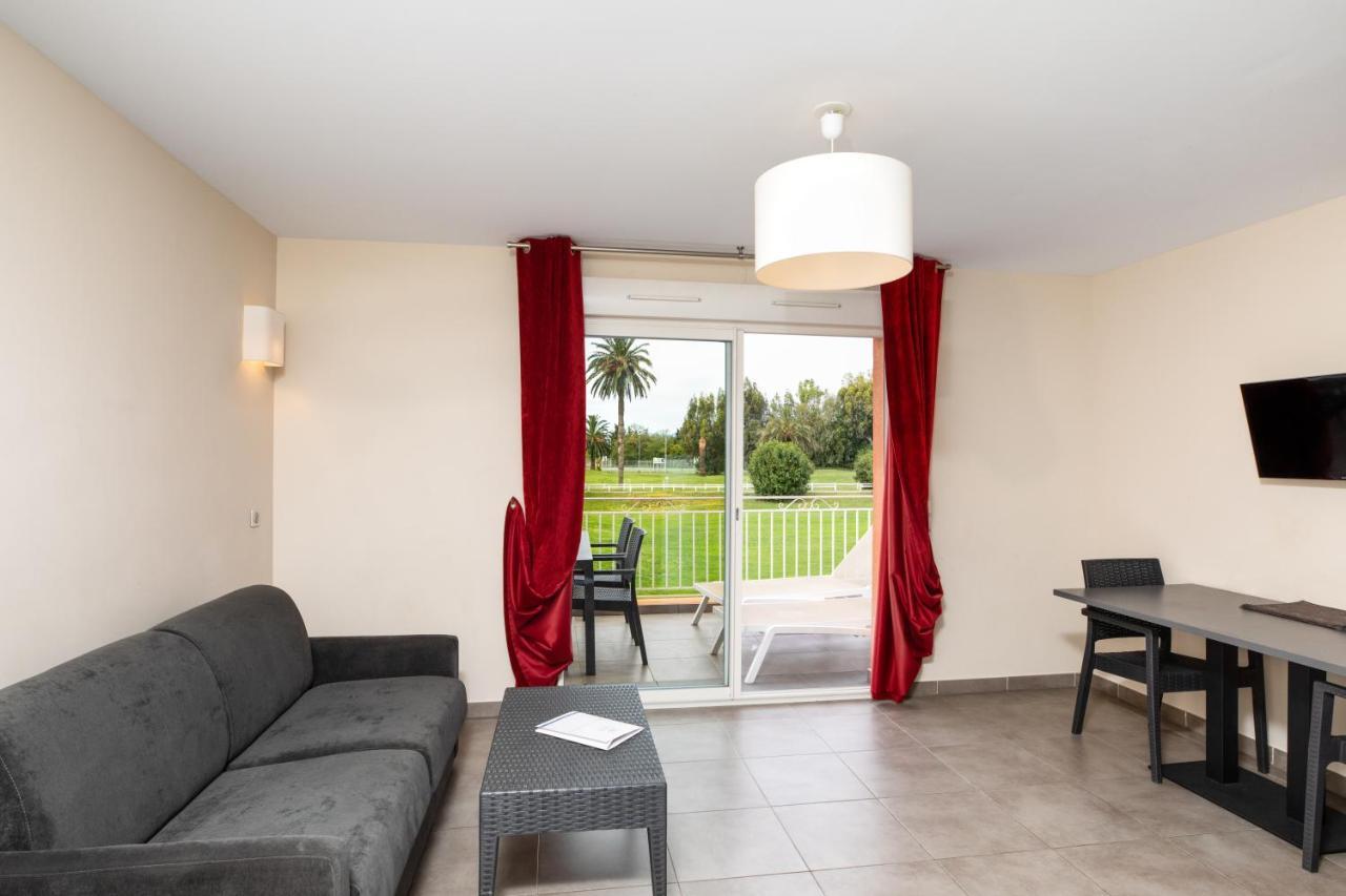 Sowell Residences Les Perles Du Golfe De Saint-Tropez グリモー エクステリア 写真
