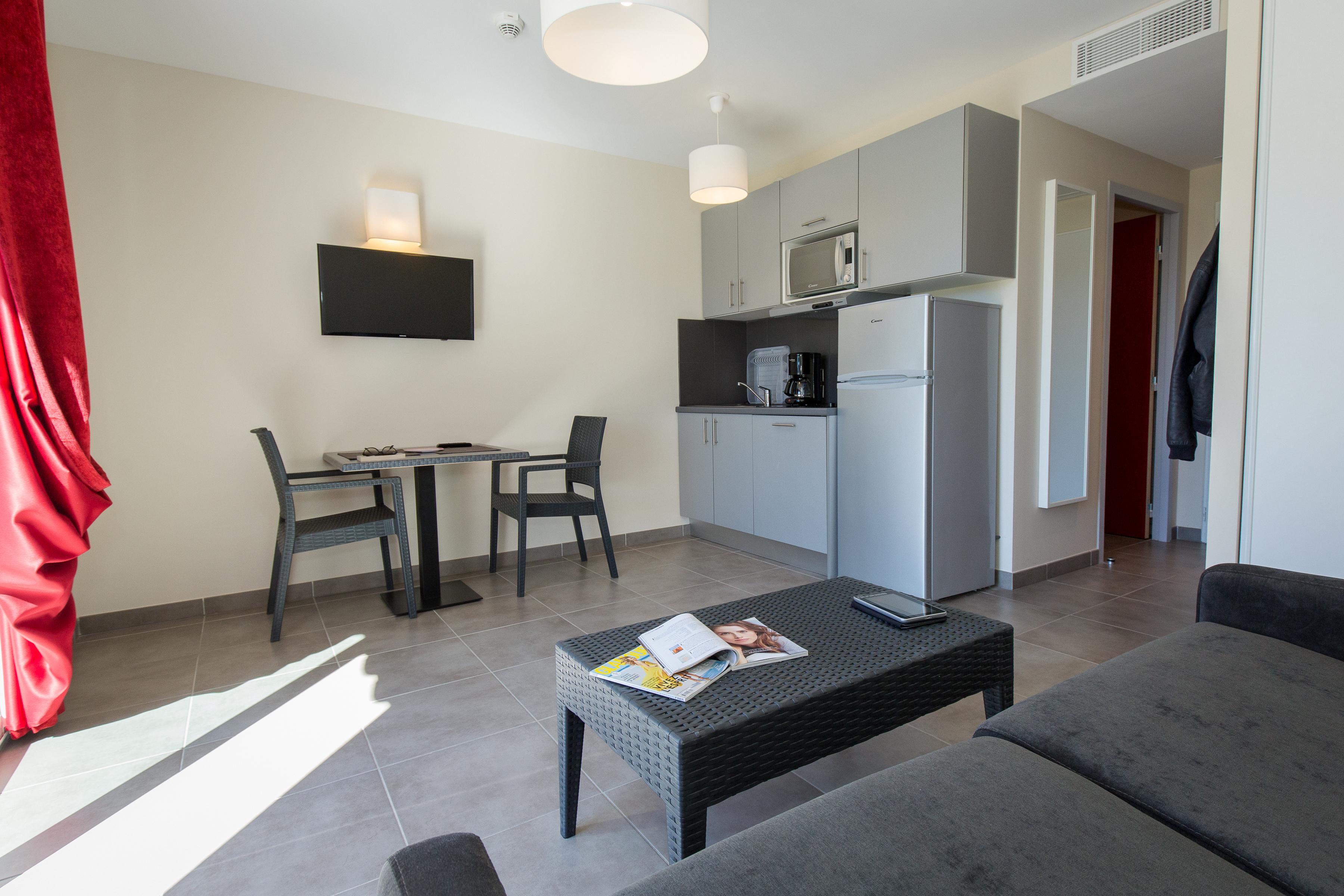 Sowell Residences Les Perles Du Golfe De Saint-Tropez グリモー エクステリア 写真