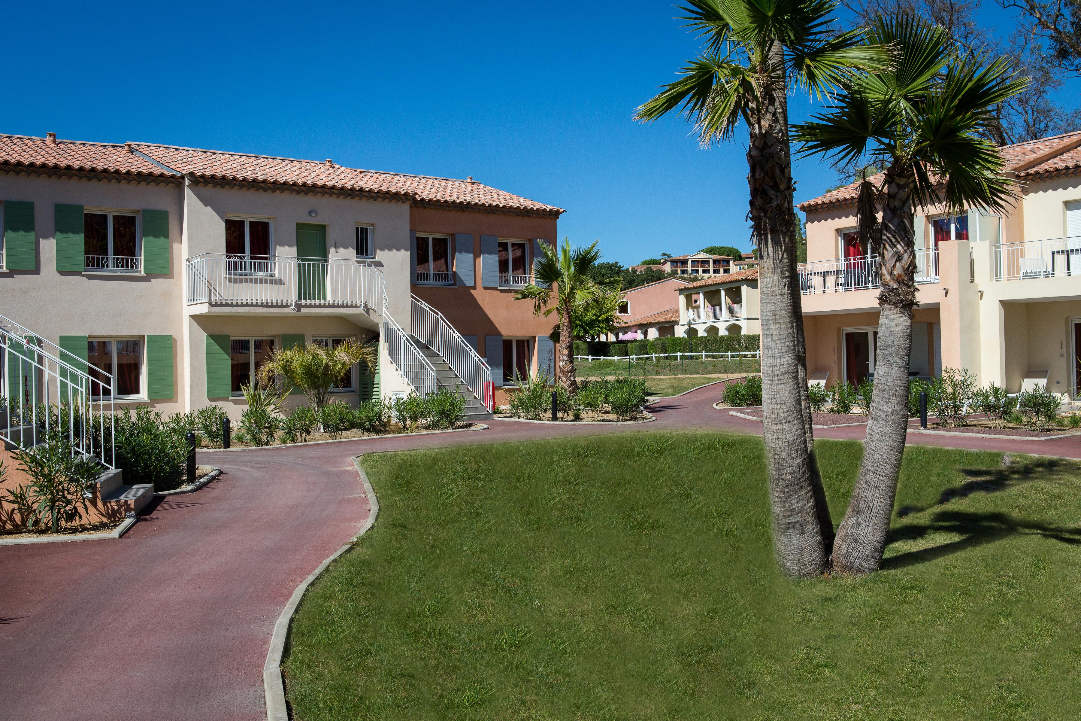 Sowell Residences Les Perles Du Golfe De Saint-Tropez グリモー エクステリア 写真