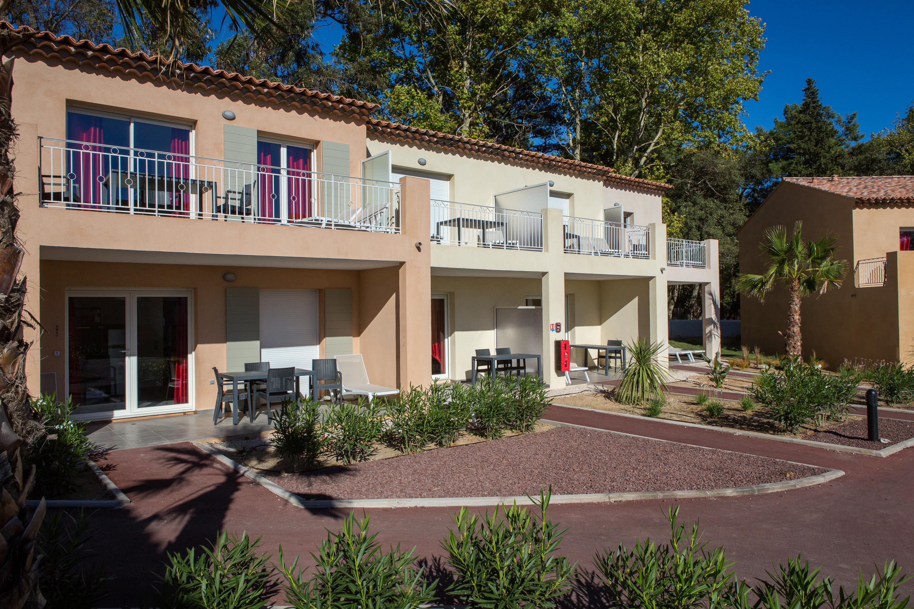 Sowell Residences Les Perles Du Golfe De Saint-Tropez グリモー エクステリア 写真