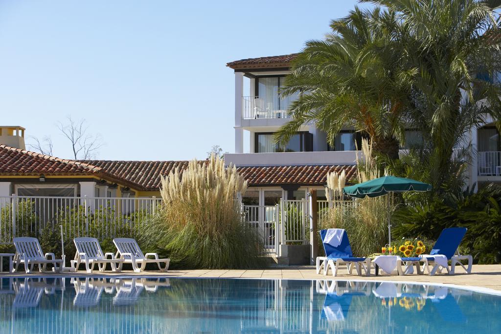 Sowell Residences Les Perles Du Golfe De Saint-Tropez グリモー エクステリア 写真